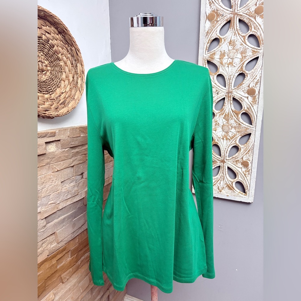 The Talbots Tee Vibrant Green Long Sleeve classic top